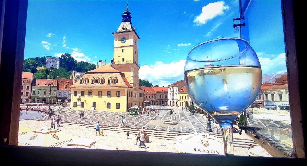 4 Rooms Piata Sfatului Brașov Exterior foto